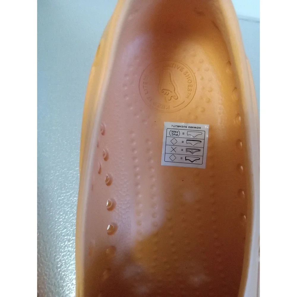 Native Unisex Papaya Orange Rubber Lightweight Deck Casual Shoes Size 10 Men‎ 8